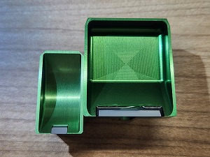 右側20mmは大型試料の断面観察に最適です WC×3タイプ